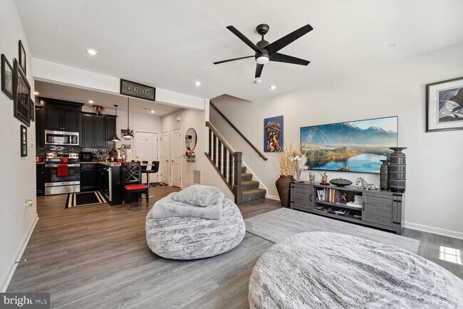 Photo - 10508 Jim Lovell Ln Townhome