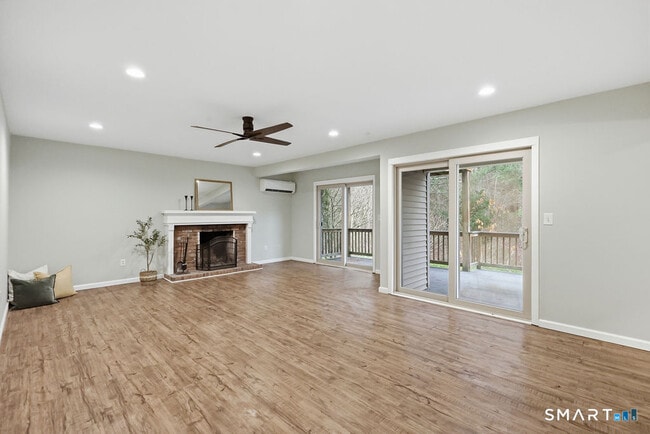 Photo - 42 Library Ln Unit 42