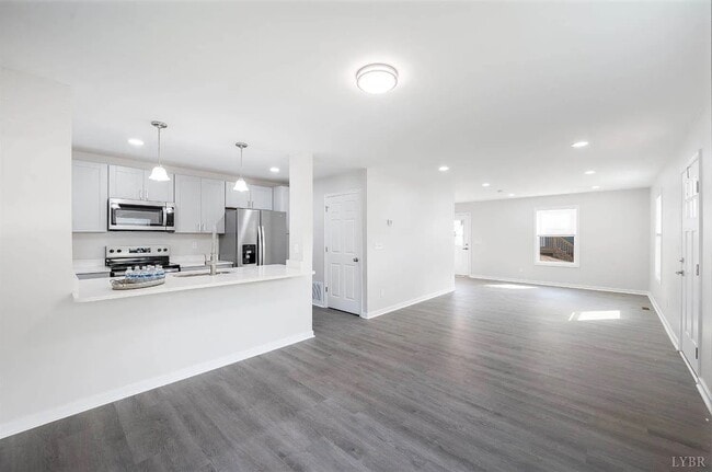 Photo - 1525 Taylor St