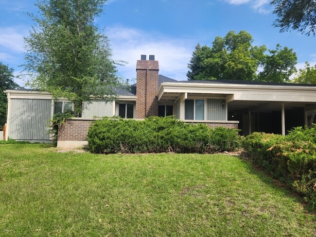 Building Photo - 3547 Bengal Blvd Rental