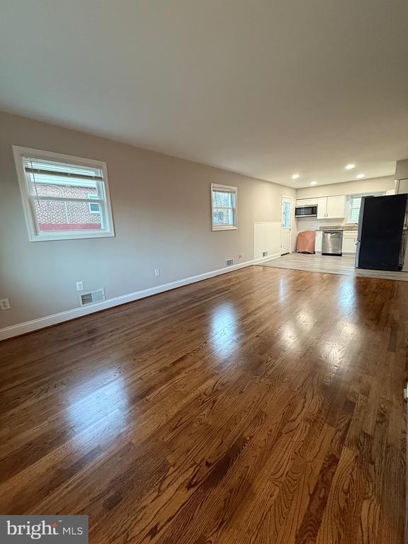 Photo - 5852 Mt Vernon Dr