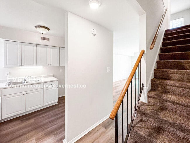 Photo - 109 Newcastle Dr