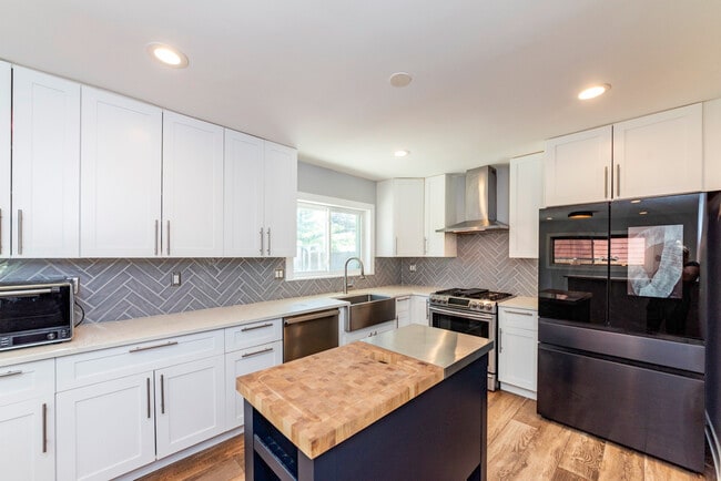 Photo - 738 Lavergne Ave Unit H