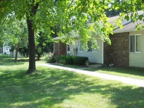 Photo - 120 N Pleasant St