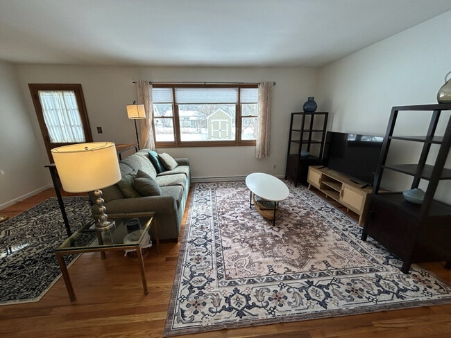 Photo - 4994 N Sedgewick Rd