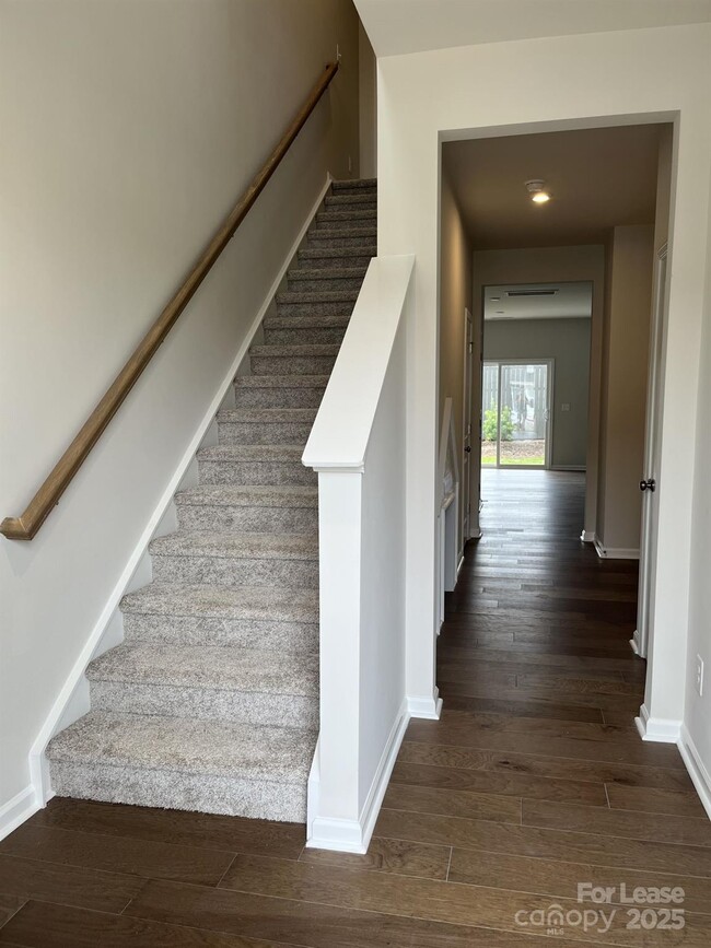 Photo - 3159 Hutton Gdns Ln