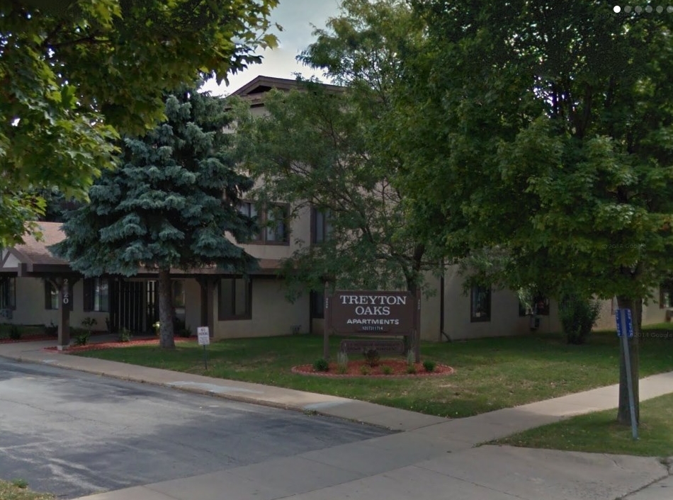 Photo - Treyton Oaks Apartments