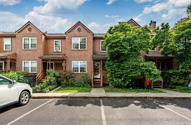 Photo - 138 Iron Bark Ct Townhome