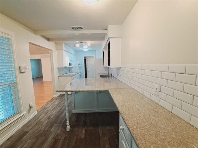 Photo - 1005 Harness Ln