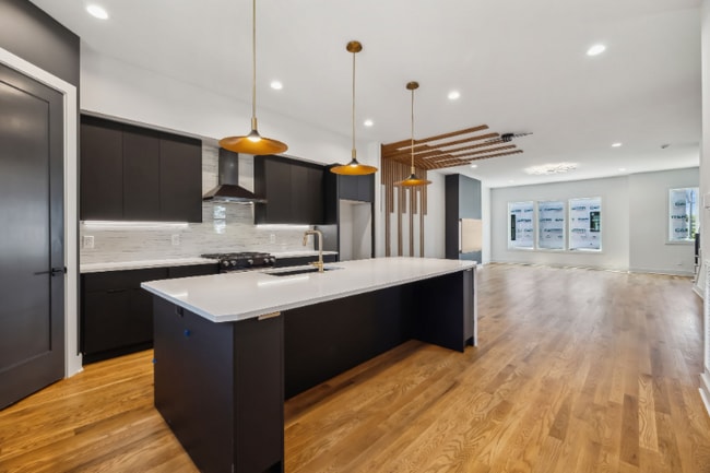 Photo - 1300 Edgehill Ave