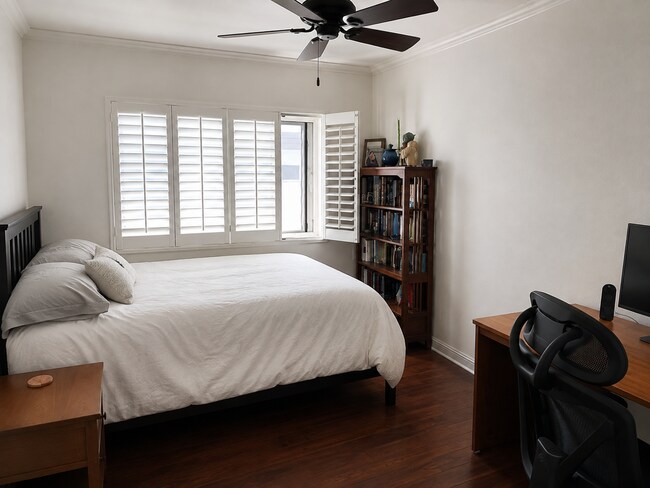 1532 Berkeley St Unit 1