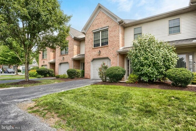 Building Photo - 453 Waverly Woods Dr