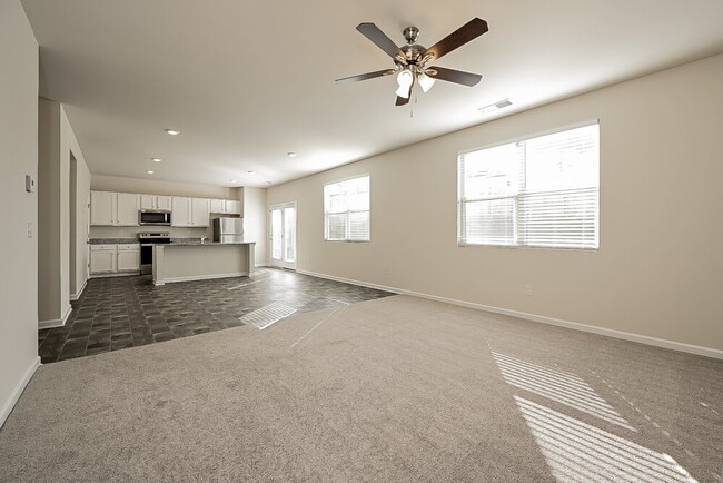 316 Hamilton Pointe Dr