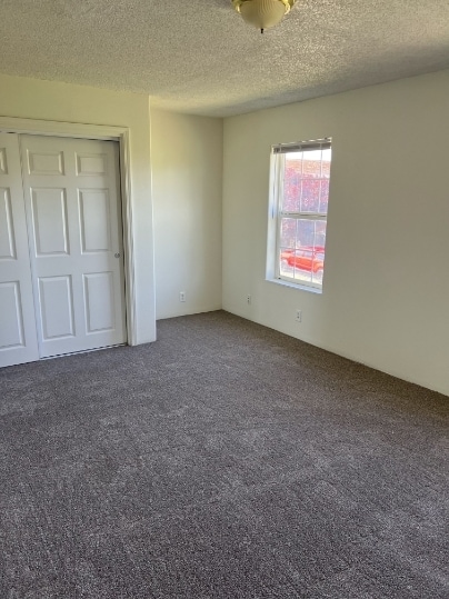 Photo - 380 Railroad Ave