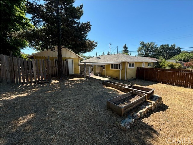 Photo - 610 Eleventh St