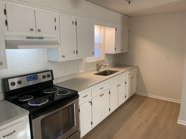 Photo - 2BR Home in Port Allen | Garden District of West Baton Rouge