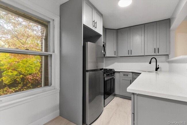 Photo - 116 Corlies Ave Unit 2R