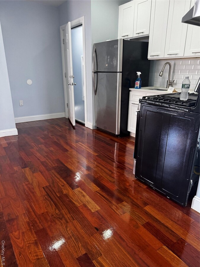 Photo - 818 E 216th St Unit 2