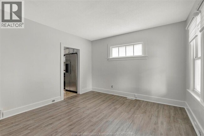 Photo - 842-844 ELLROSE AVENUE Unit# DUPLEX
