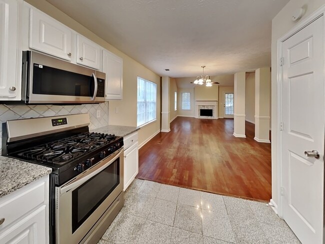 Photo - 761 Sugar Oak Ln