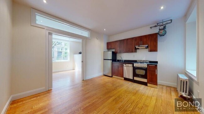 Building Photo - 1 bedroom in NEW YORK NY 10014 Unit 1D Rental