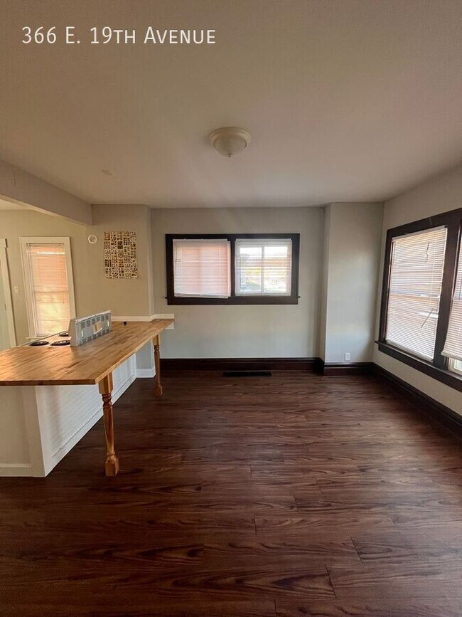 Photo - 366 E 19th Ave