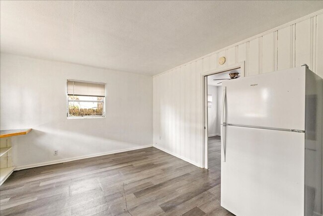 Photo - True 1 Bedroom Near FSU Unit 1862-2