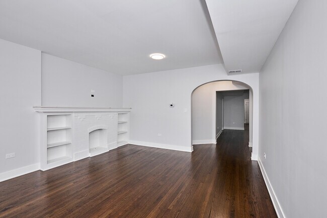 Photo - 6237 N Fairfield Ave Unit 2