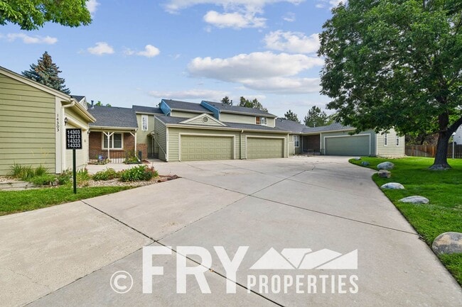 Photo - 14313 E Warren Pl