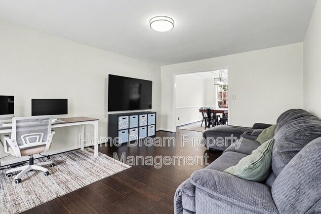 Photo - 7415 Sterling Dr