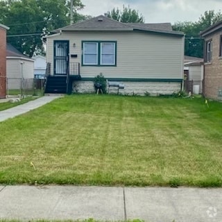 Building Photo - 8739 S Euclid Ave Rental