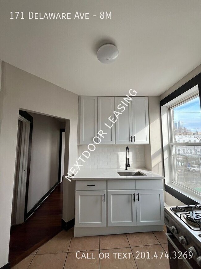 Photo - 171 Delaware Ave Unidad 8M