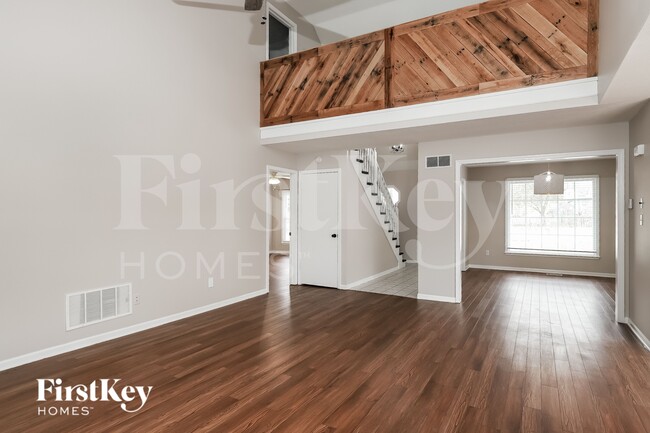Photo - 8509 N McDonald Ave