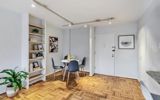 Photo - Newly Upgraded 2Beds/1Bath Condo in Southw...