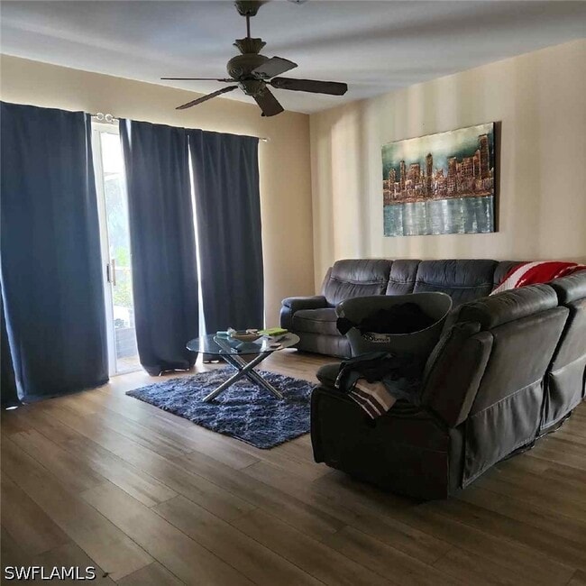 Photo - 11028 Lakeland Cir