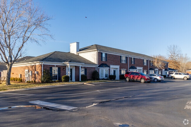 Photo - Hickory Hills Condominiums