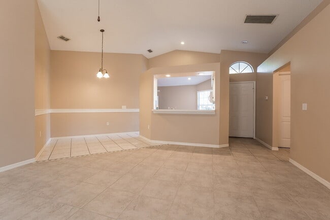 1010 Malletwood Dr