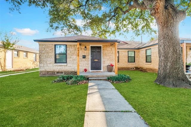 Building Photo - 4922 W University Blvd