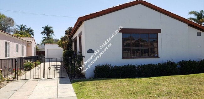 Building Photo - 161 Palm Ct Dr