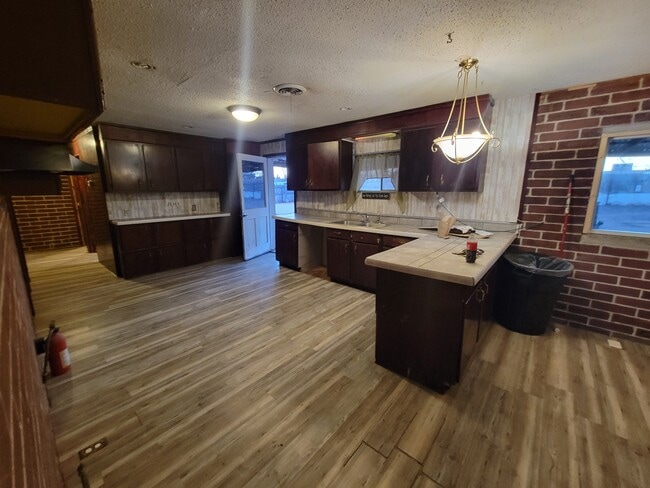 Photo - 508 Clark Ave