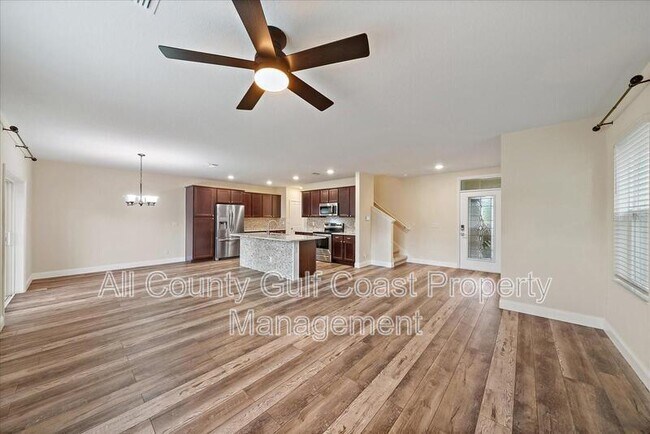 Photo - 4861 Silver Topaz St