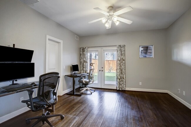Photo - 618 Asbury St