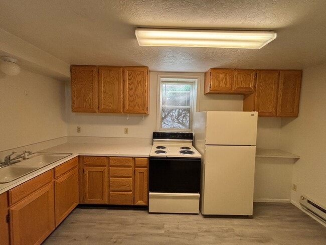 Photo - 618 W Clark St Unit 618 W Clark # 3