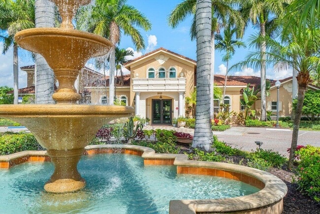 106 Villa Cir Unit 106