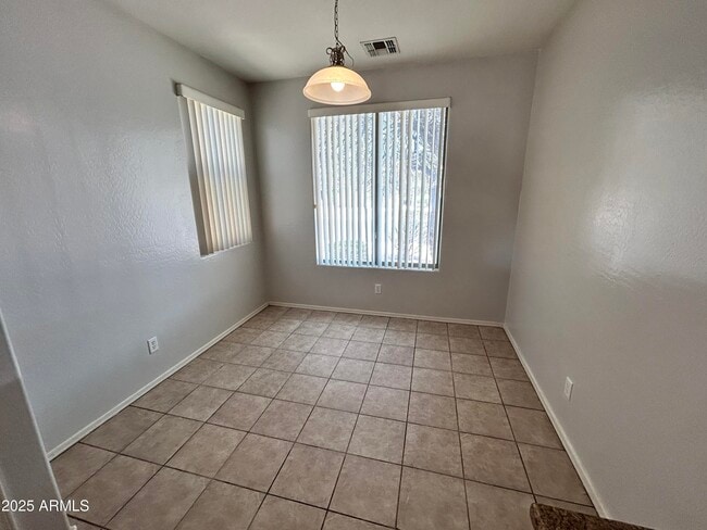 Photo - 7010 S 37th Glen