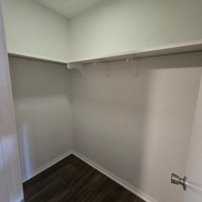 Walk in Pantry 3 bdrm
