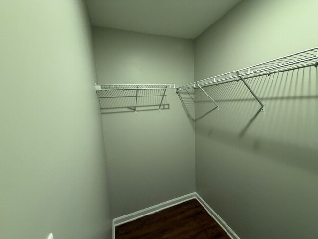 Photo - 6044 Humphreys Dr