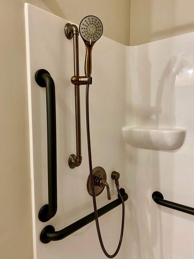 Cottages at Sanders Glen Apartments Westfield, IN