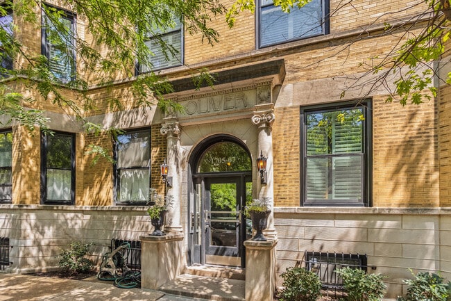 Building Photo - 1707 N Crilly Ct Unit 1E Rental