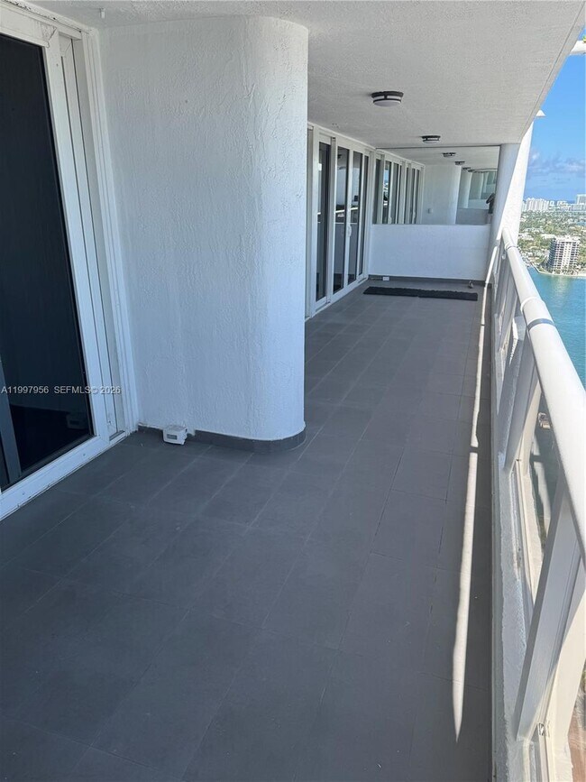 Photo - 1717 N Bayshore Dr Unit A-3455